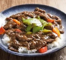 Black Pepper Beef Rice Bowl