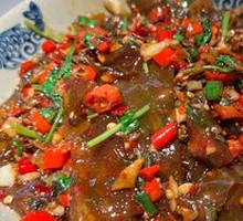 Sour Cabbage with Rice Noodles