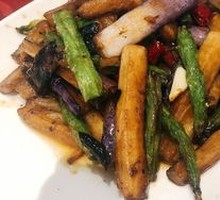 Eggplant and Green Beans Stir-fry