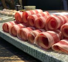 One-Meter Beef Rolls