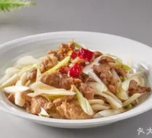 Cucumber Stir-Fried Lamb