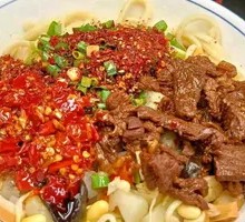 Spicy Pork Sauce Noodles