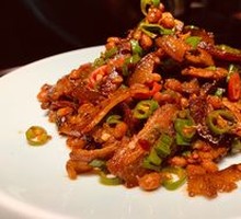 Potato Pancake Stir-fried with Preserved Pork