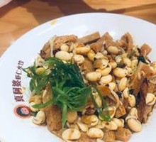 Bean Sprout and Wheat Gluten Stir-fry