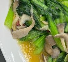 Mushroom and Greens Stir-fry