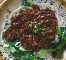 Zhajiangmian