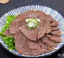 Dipping Sauce Beef