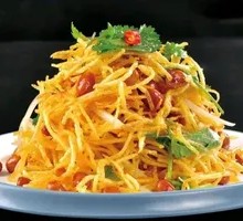 Spicy Three-Thread Bean Sprout Stir-fry