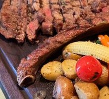 Tomahawk Steak