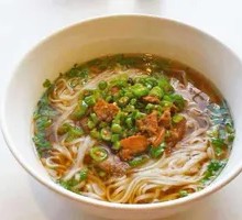 Spicy Pork and Rice Noodles
