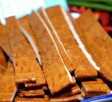 Fried Bean Skin with Spicy Flavor