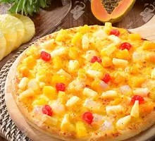 Fruit Medley Pizza with Crispy Edges