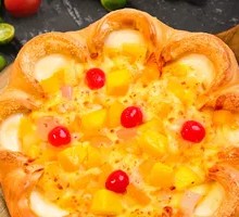 Fruit Medley Pizza with Crispy Edges