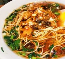 Steamed Meatball Egg Noodles