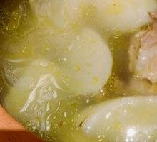 Radish and Pork Knuckle Soup
