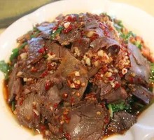 Cilantro and Soy Sauce Beef Salad