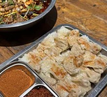 Steamed Dumplings without Soup