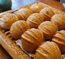 Handmade Walnut Bun