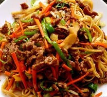 Beef Stir-Fried Noodles