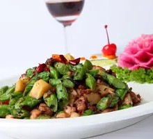 Four Seasons Bean with Grandmother's Vegetable