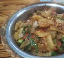 Stir-fried Pork with Potato Slices