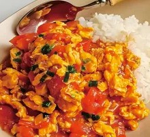 Tomato and Egg Stir-Fry