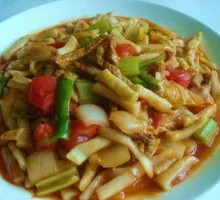 Two-Section Noodles Stir-Fry