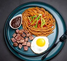 Beef and Udon Noodles on Hot Plate