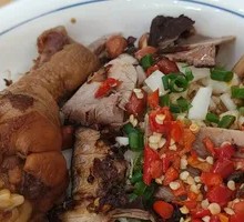 Signature Braised Pork Noodles