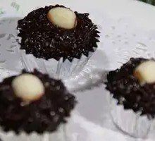 黑糯米糕