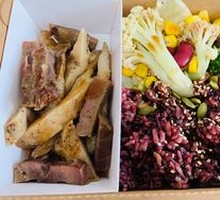 Grilled Black Pepper Chicken and Steak Platter