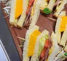 Mango Sandwich
