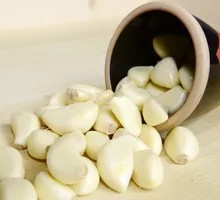 Fried Garlic Slices