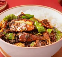 Hunan-style Pepper Stir-fried Braised Pork with Rice