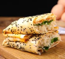 Golden Shredded Pork Pancake