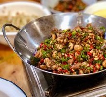 Stir-Fried Bullfrog