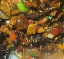 Mixed Mushroom Stir-Fry with Pork