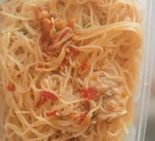 Steamed Rice Noodles with Minced Pork and Egg