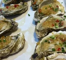 Signature Zhanjiang Charcoal-Grilled Oysters