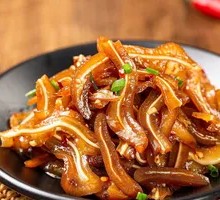 Pork Ear Tip Braised Noodles