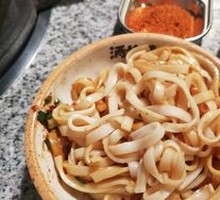 Pork lard mixed rice noodles