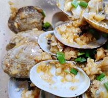 Garlic Steamed Clams