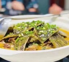 Stewed Turtle with Green Pepper