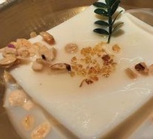 Osmanthus Sweet Tofu Pudding