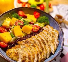 Grilled Black Pepper Chicken Breast Meal