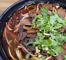 牛杂牛肉双拼面