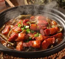 Northeastern Dry Bean Stew with Braised Pork
