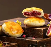 Rose Flaky Pastry