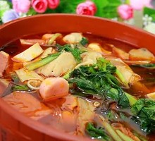 Spicy Hot Pot with Bone Broth
