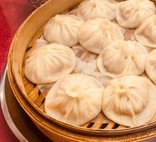 Century-old Flavor Soup Dumplings